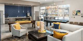 550 Northridge Gallery 17