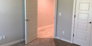 3 bedroom, 2 bathroom, 2 car garage Gallery 15