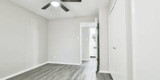 Westlake Apartments Gallery 36