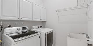 18794 SW 17th Ct Gallery 34