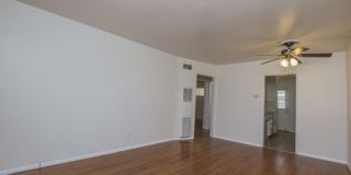 4110 - 4114 Arizona Street Gallery 15