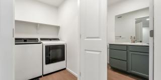 Brand New 3 Bed Townhome in Timnath Ranch Gallery 23