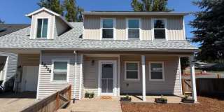 18528 SW McClarey Drive Gallery 1