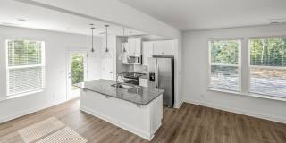 Affinity at Hudson Gallery 32