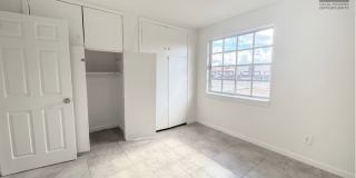 3422 East Culver Street Gallery 13