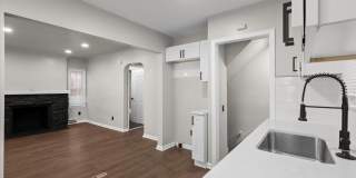 10042 Grayton Street Gallery 7