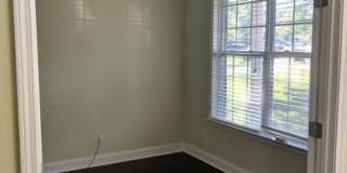 5 Bedroom in Davidson with Cabarrus County Schools, Fenced Yard Gallery 7
