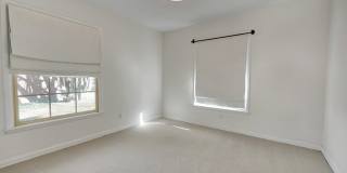 2204 Boyd Ave Gallery 23