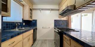 Walk to Campus from this 3-Bedroom in Monterey Heights Gallery 6