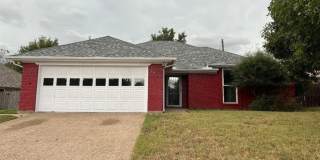 1500 Hyde Park Boulevard Gallery 1