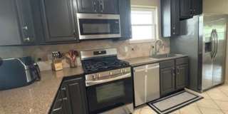 3512 LAKE VILLA Drive Gallery 7