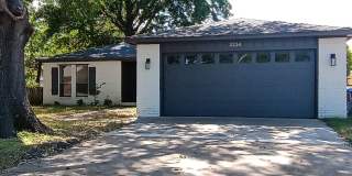 Beautifully Redone and Updated Three Bedroom/Two Bath Home Gallery 1