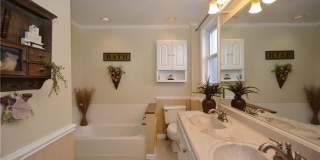 GORGEOUS 4 BEDROOM HOME IN THE HEART OF BEECHVIEW! Gallery 17