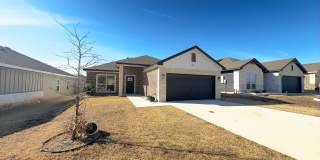 GORGEOUS 3-bedroom 2-bathroom home in Prairie Ridge! Gallery 1