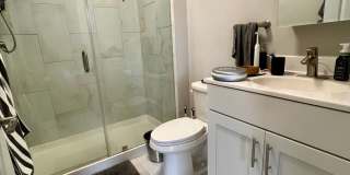 Gorgeous 3-Bedroom Townhome with One-Car Garage in Olde Kensington! Available mid-August! Gallery 19