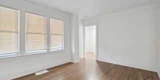 4 bedroom large home Gallery 5