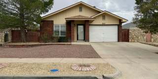 12118 ROYAL WOODS Drive Gallery 1