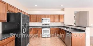 41261 W Laramie Rd Gallery 14