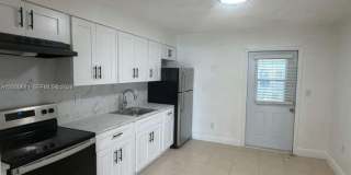 18416 NE 24th Ct Gallery 2
