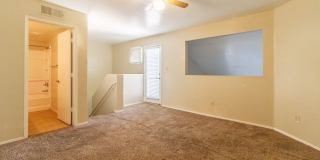 Great 2 bed/2 bath Condo Gallery 10