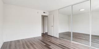 339 S. Ardmore Gallery 20