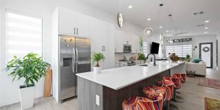 7520 N COOLIDGE AVENUE Gallery 19