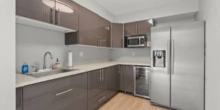 Center Court Apartments Gallery 21