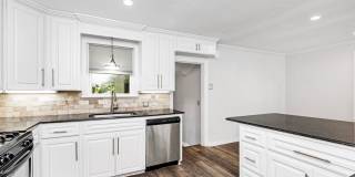 4 Bedroom House in Southdowns| Near St. Aloysius School Gallery 3