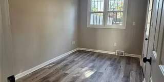 1411 W North Ave Gallery 11