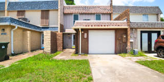3 bed 2.5 bath Townhome in West Pensacola Gallery 1