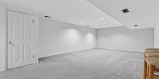 140 Kingston Ct Gallery 27