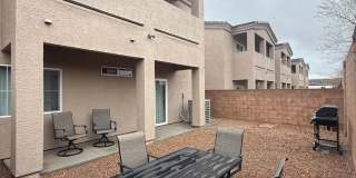 Fully Furnished 4 Bedroom 3 Bathroom Home Gallery 3