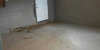 3 Bedroom, 1 Bathroom Single Family House Downtown Gallery 30
