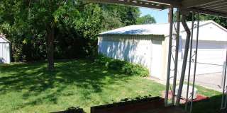 2 Bed 1 Bath Northwest Rancher with large Garage 2 Bed 1 Bath Northwest Rancher with large Garage Gallery 4
