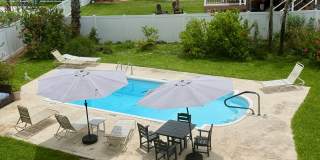 Beatifully updated Beach condo FULLY FURNISHED ANNUAL RENTAL 2/2 Gallery 37