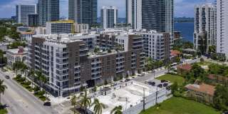Blu27 at Edgewater Gallery 90