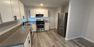 Dundalk Rowhome-Fully Renovated Gallery 1