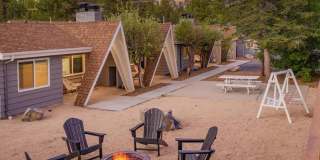 Cozy, Fully Furnished, Two Bedroom Rental- Minutes Away from the Big Bear Lake Front! Gallery 1