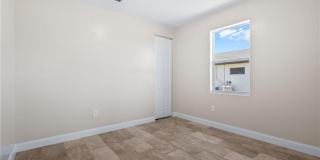 2708 20th St W Gallery 22