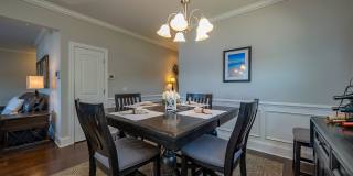 Rare Lake Murray rental located in Lexington! Fully Furnished 6 month lease Gallery 15