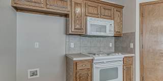 4 Bed | 2 Bath + Edmond Schools + North Hampton Addition Gallery 13