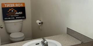 3 bedroom 2.5 Bath Townhouse-Small Dogs Allowed 3 bedroom 2.5 Bath Townhouse-Small Dogs Allowed Gallery 10