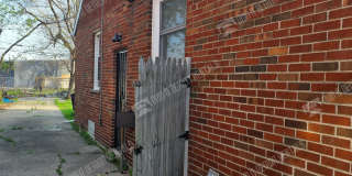 11781 Kilbourne St Gallery 2
