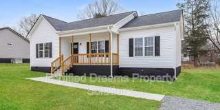 408 N. Smith Street Gallery 1