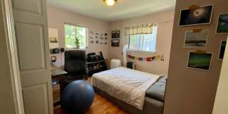6 Bed/3 Bath Home in Table Mesa Gallery 3