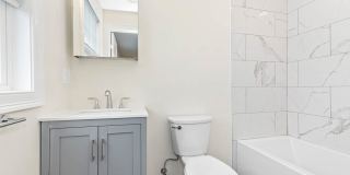 77 Winchester St Gallery 10