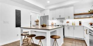 3882 The Ascent NE Gallery 35