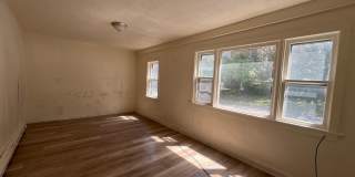 109-111 S Walnut Street Gallery 6