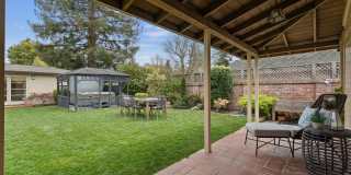 Iconic California Ranch Home by Architect Birge Clark in Leland Manor, Palo Alto Gallery 42