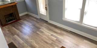 Beautiful 2 Bedroom/2 Bath South End Home Close to U of L Gallery 3